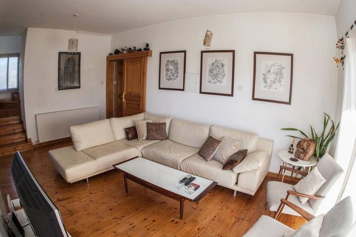 Villa for 8 people, with garden and balcony - 1