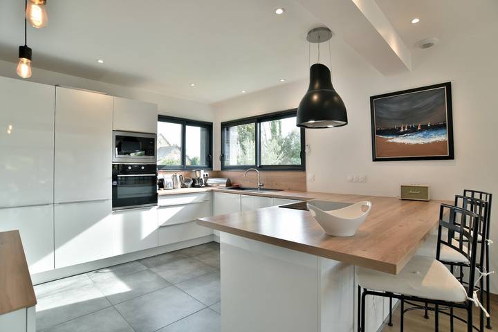 Location de vacances pour 10 personnes, avec jardin et terrasse dans Havre de Rothéneuf - 4