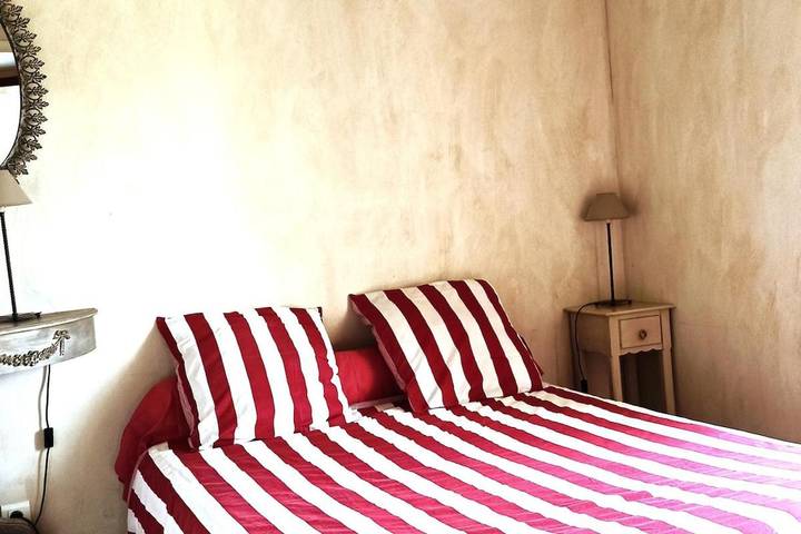 Location de vacances pour 4 personnes, avec jardin et vue à Oradour-sur-Glane - 4