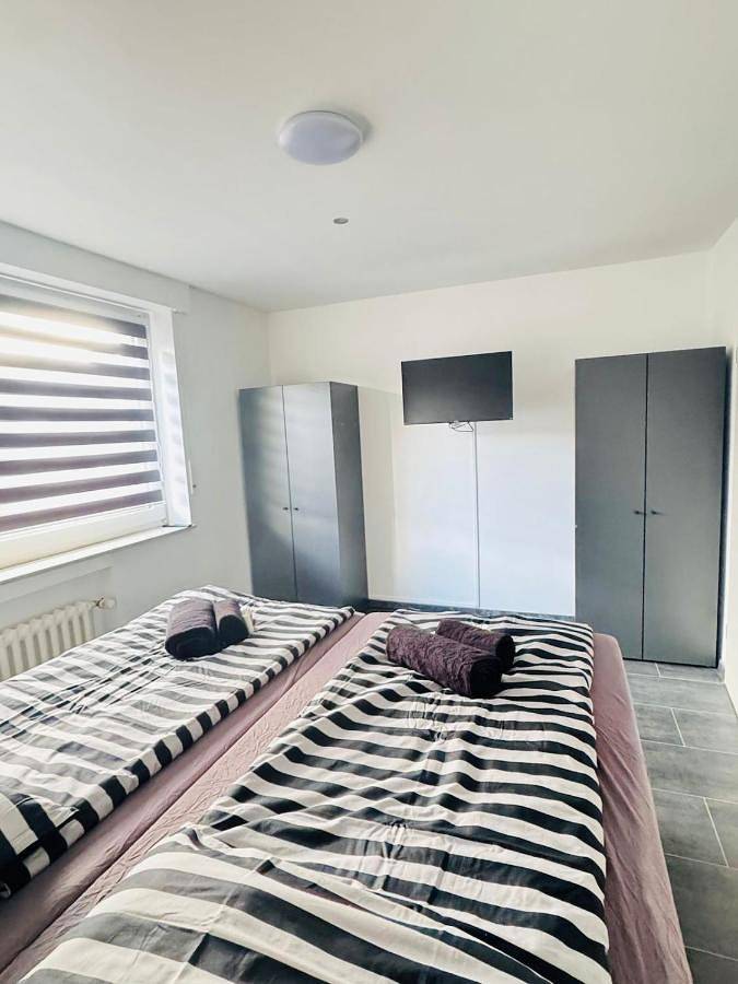 Ferienwohnung für 6 Personen, mit Balkon in Moers