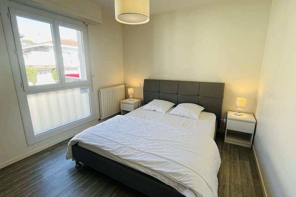 Entire apartment, Apartment 'la pierre bleue' in Lake Hossegor, Hossegor