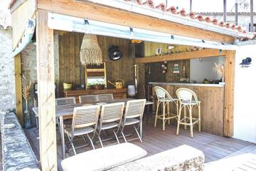 Location de vacances pour 8 personnes, avec jardin et terrasse à Nieul-sur-Mer