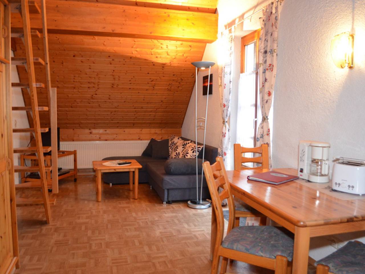 Ganze Ferienwohnung, Haus Freudig - Ferienwohnung 50qm, 1 Wohn-/Schlafraum in Höchenschwand, Südschwarzwald