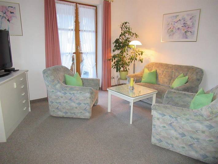 Ferienwohnung für 4 Personen, mit Balkon an der Zugspitzland - 3