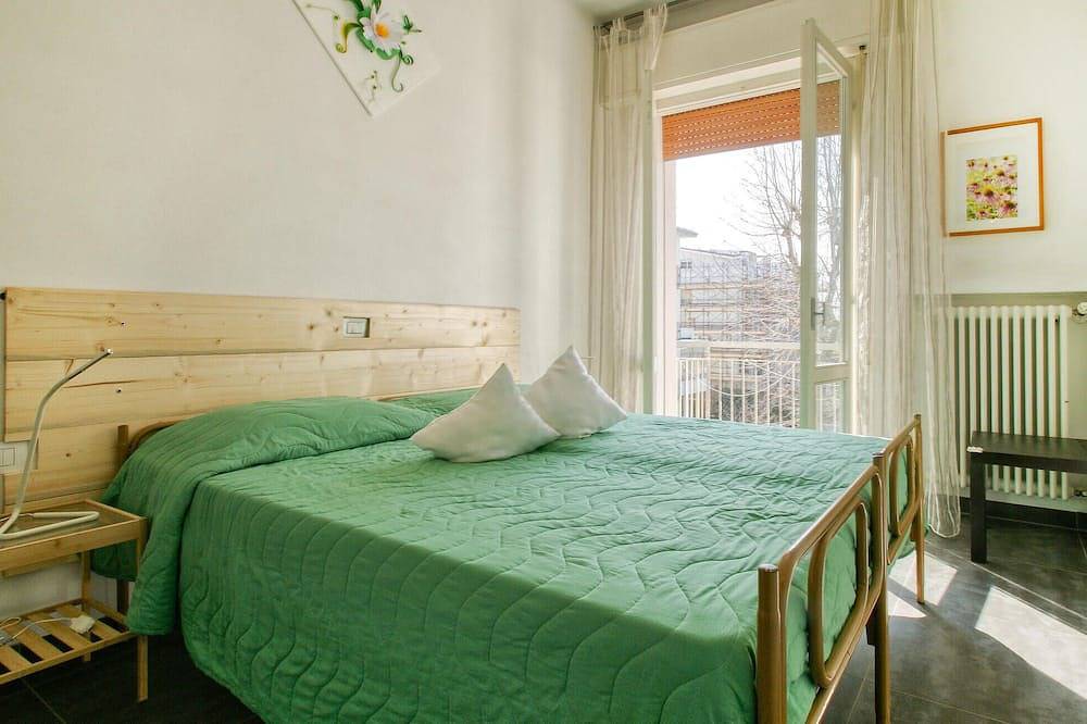 Geheel appartement, Gezellig appartement met 2 slaapkamers. in Igea Marina, Bellaria-Igea Marina