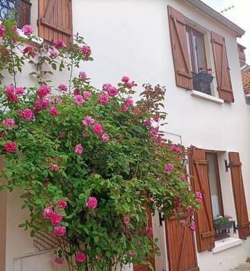 Gîte pour 5 personnes, avec jardin à Thiverval-Grignon
