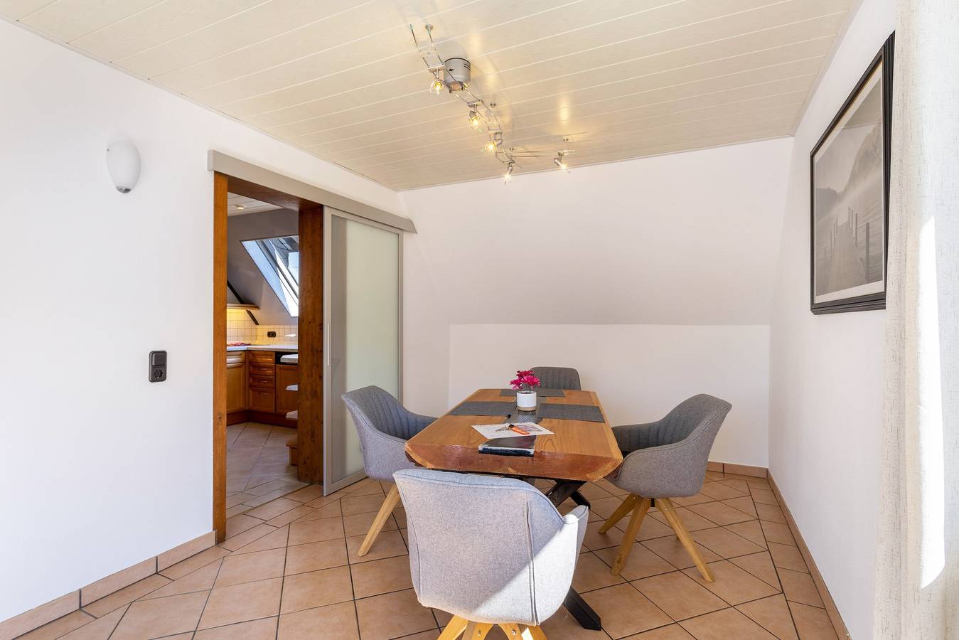 Appartement 'Raus Aufs Land' met Balkon en Wifi, foto 7
