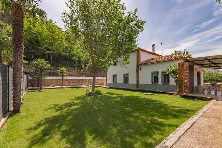 Casa de vacaciones para 8 personas, con jardín y vistas - 1