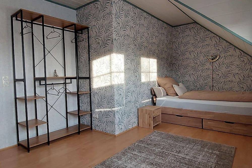 Ganze Wohnung, Ferienwohnung Himmelssöhne - Appartement/Fewo, Dusche, Wc, 2 Schlafräume in Busenberg, Landkreis Südwestpfalz