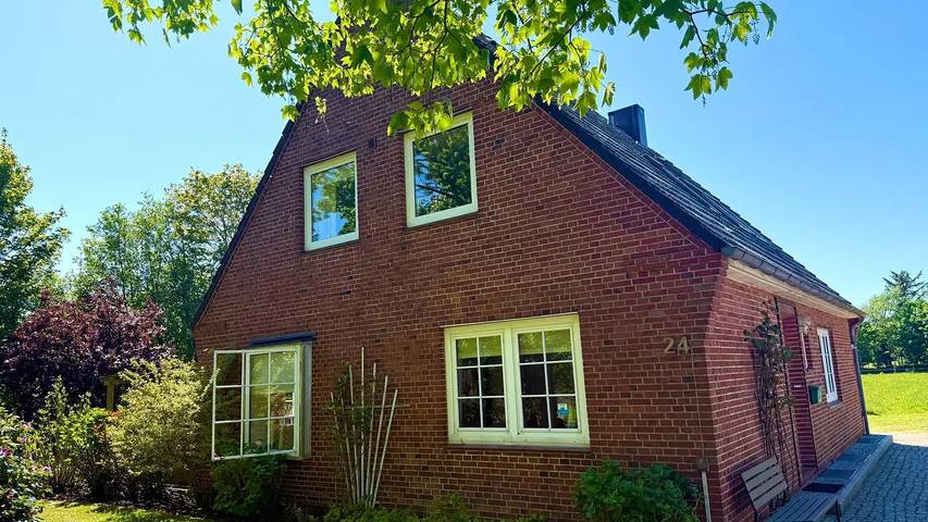 Ferienwohnung für 5 Personen, mit Garten - 1