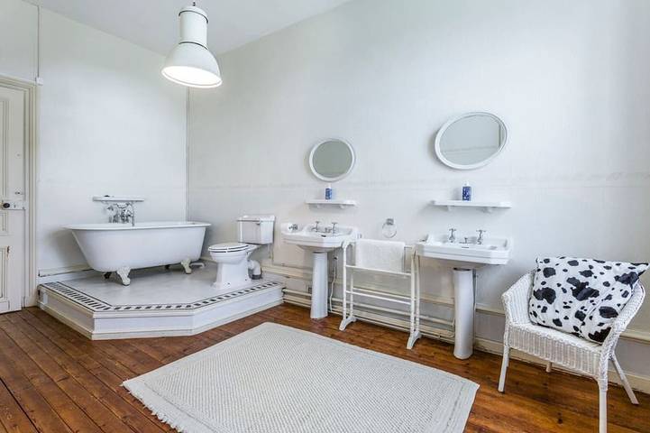 Château pour 38 personnes, avec jardin et piscine en Charente-Maritime - 4