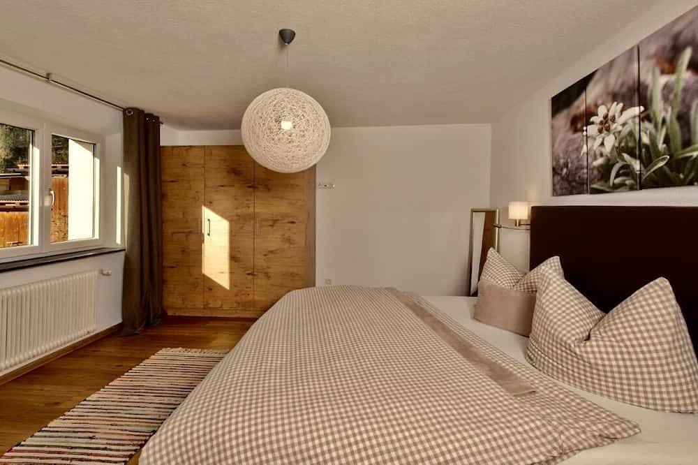 Ganze Wohnung, Apart \"Hanni\" - schöne neue Ferienwohnung im Herzen des Tiroler Oberlandes in Glockturmkamm, Prutz