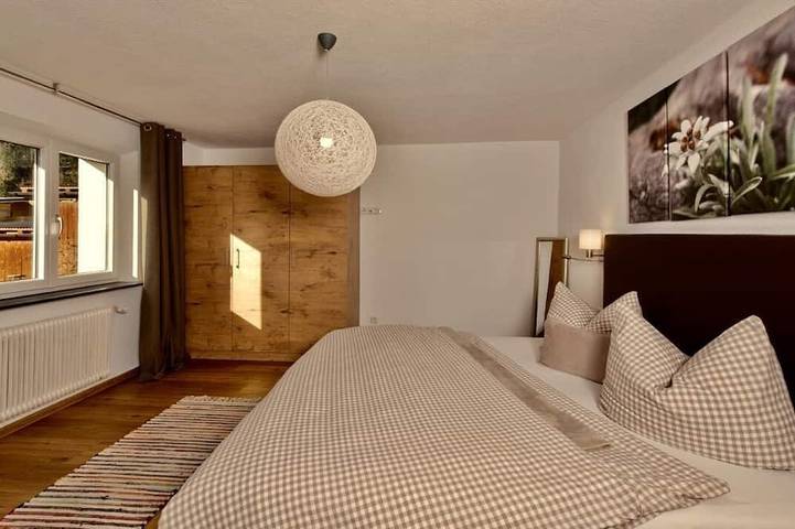 Ferienwohnung für 5 Personen, mit Garten und Whirlpool in Prutz - 2