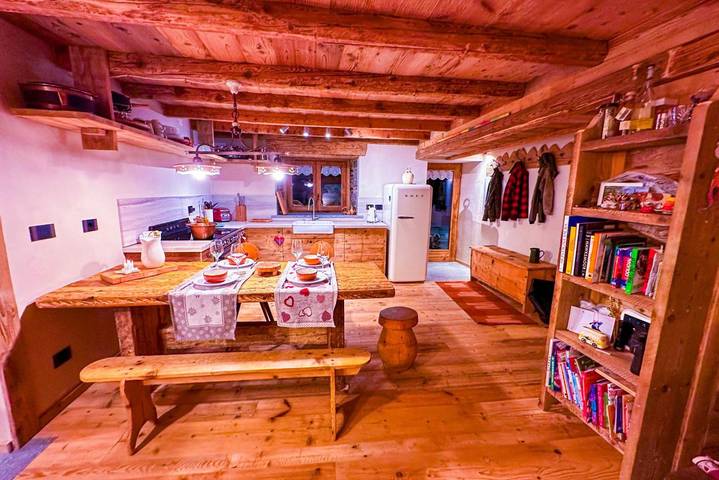 Gîte pour 6 personnes, avec Jardin à Ayas - 3