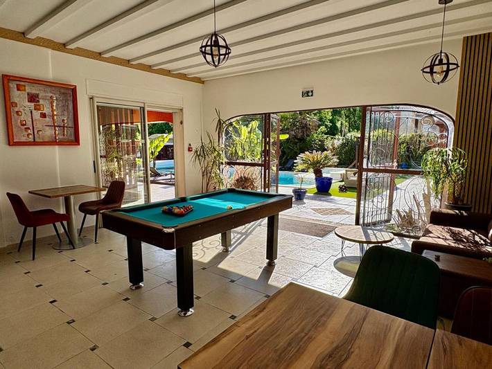 Gîte pour 4 personnes, avec jacuzzi et piscine ainsi que jardin et sauna à Lavérune - 4