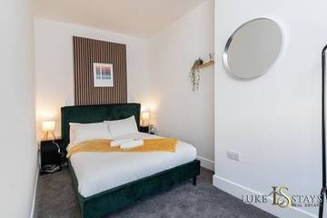 Holiday Home for 10 People in Durham, County Durham, Photo 1