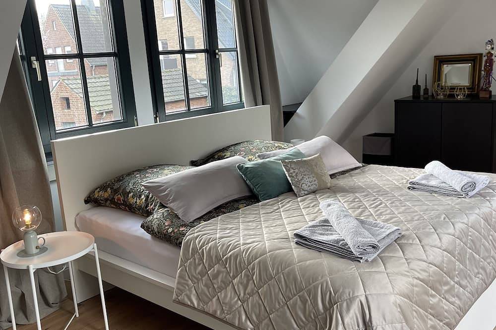 Ganze Wohnung, Charmante Wohnung im idyllischen Hinterhof - zentral gelegen in Neukirchen-Vluyn, Niederrhein