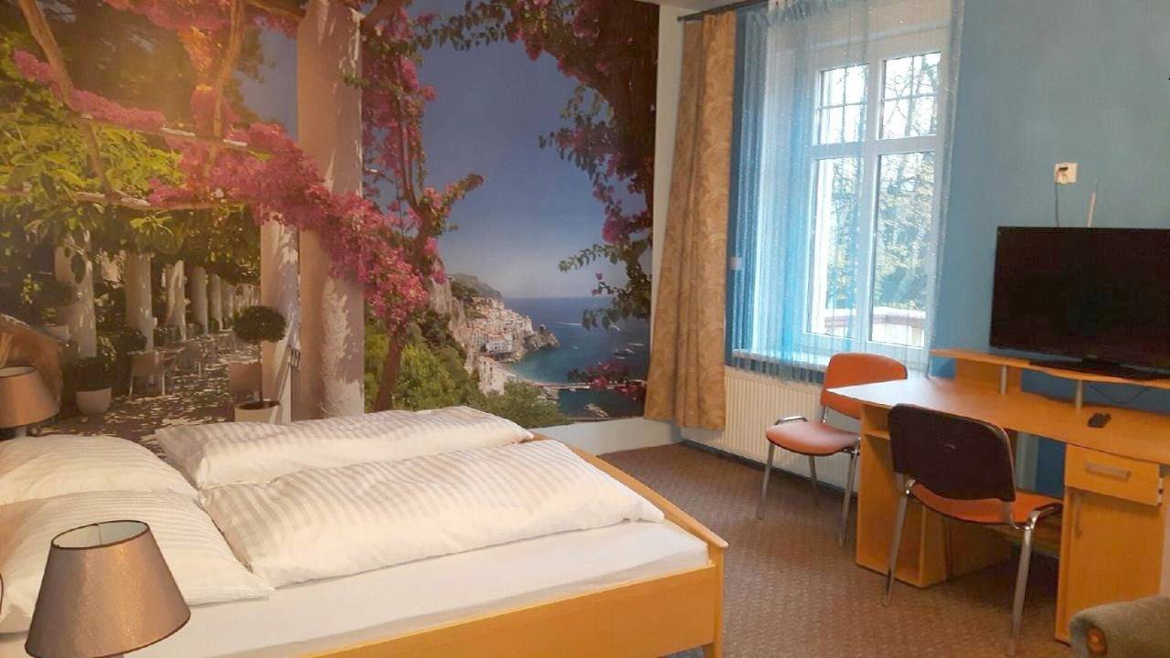 Cały apartament wypoczynkowy, Pałac Ogrodowa in Tarnowskie Góry, Śląsk