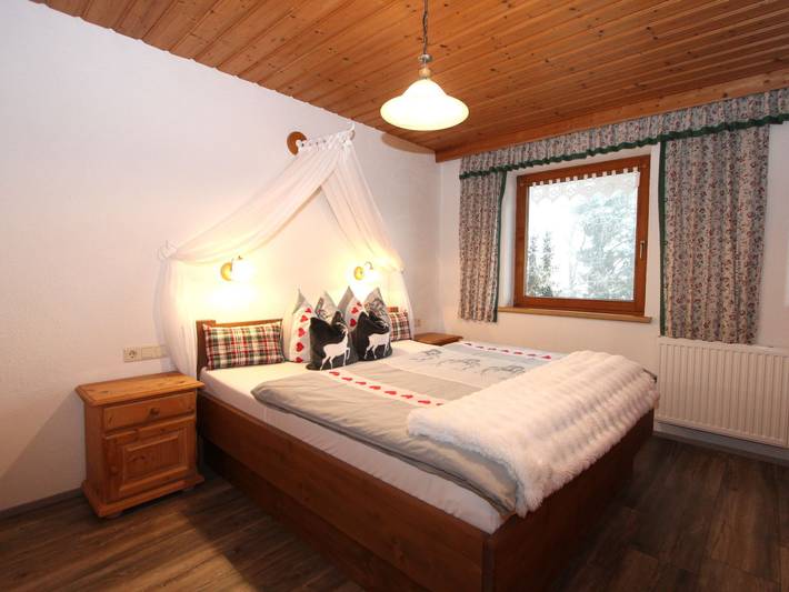 Ferienwohnung für 4 Personen, mit Balkon und Sauna sowie Garten im Zillertal - 4