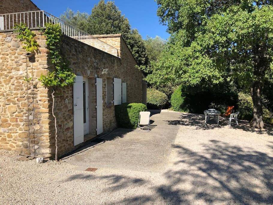 Three-Bedroom House in Piégon, Région de nyons