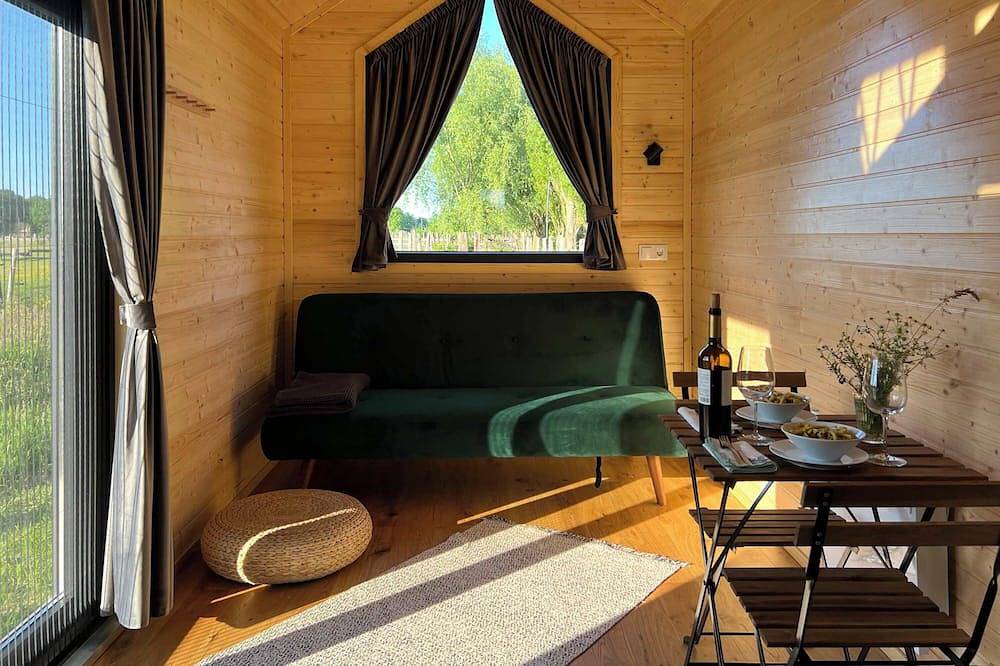 Liberty Lodge 1 by Tiny Away in Kalmthout, Antwerpen und Umgebung