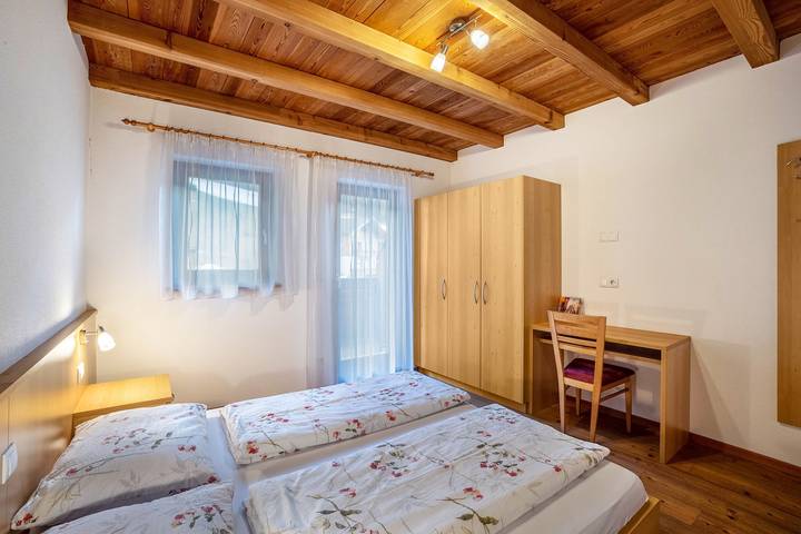 Ganze Wohnung, Ferienwohnung 'Speckign 3' mit Bergblick, Balkon und Wlan in Steinhaus (Ahrntal), Ahrntal