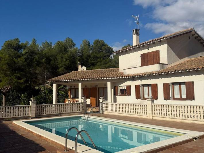 Hostel für 11 Personen, mit Garten und Pool, mit Haustier