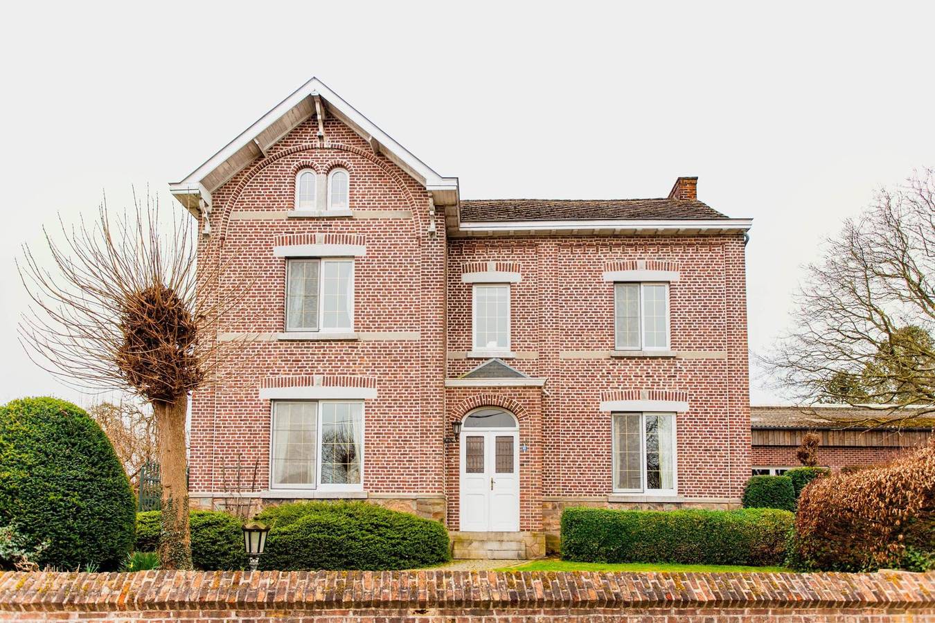 Beautiful mansion with swimmingpool, close to Maastricht in Bilzen, Hoge Kempen