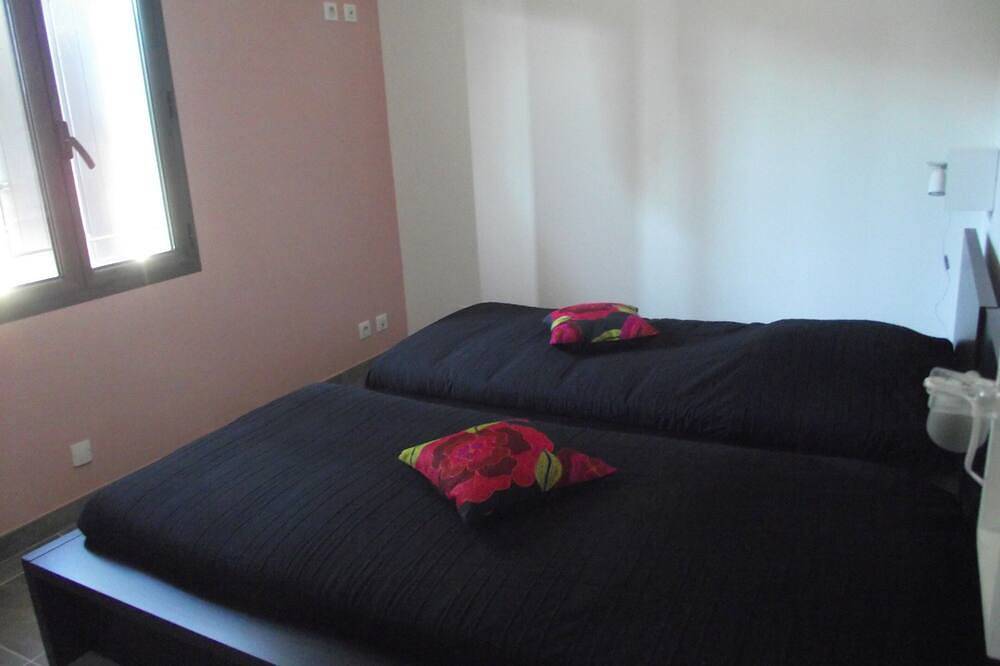 Provenzalischen, renoviertes Landhaus Tante Bertha, Komfort, Camaret-sur-Aigues in Camaret-sur-Aigues, Vaucluse