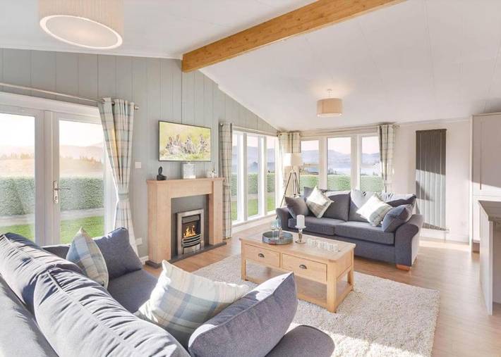 Holiday village for 6 people, with Hot tub in Scotland