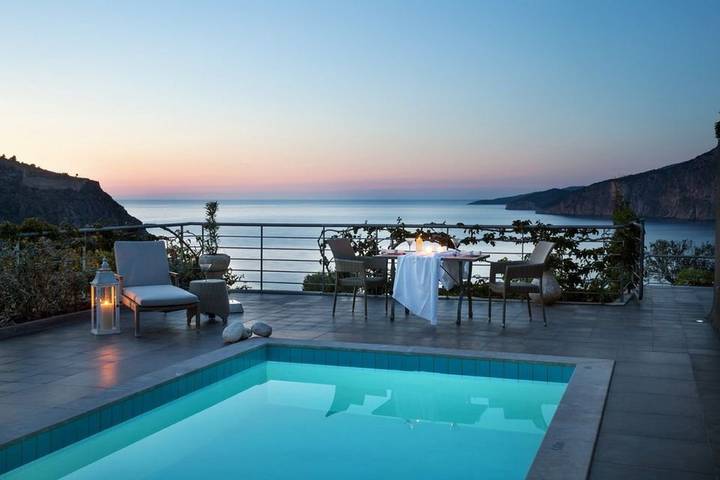 Location de vacances pour 4 personnes, avec Vue sur l’océan ainsi que Balcon et Terrasse dans Άσος