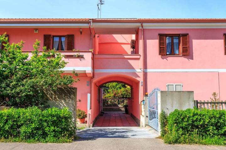 Location de vacances pour 2 personnes, avec terrasse et vue, animaux acceptés à Carbonia - 2