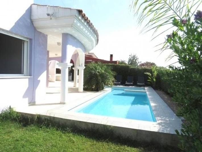 Chalet para 6 personas, con Jacuzzi y Terraza además de Jardín y Piscina en Baix Maestrat - 3