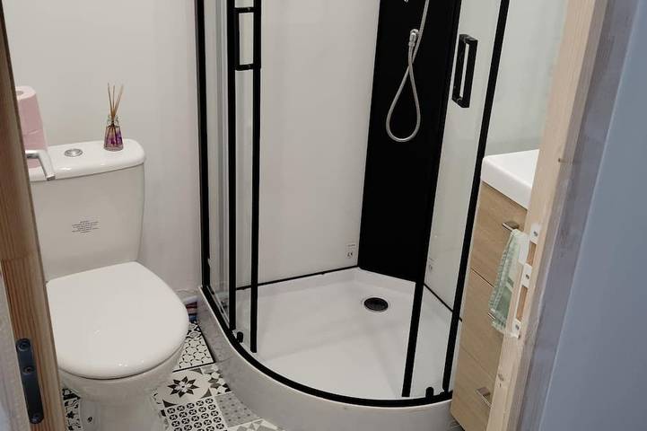 Ganze Wohnung, Studio Chaleureux Sans Vis-à-vis in Vernon (Normandie), Évreux und Umgebung