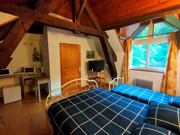 Chambre d’hôte pour 4 personnes, avec jardin et jacuzzi