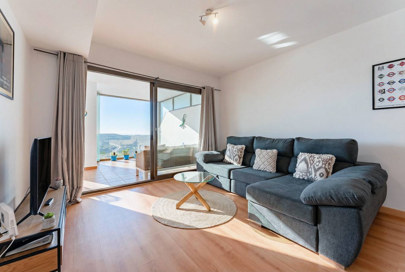 Ganze Wohnung, Apartment mit Panoramablick im La Cala Hill Club in Sitio de Calahonda, Mijas