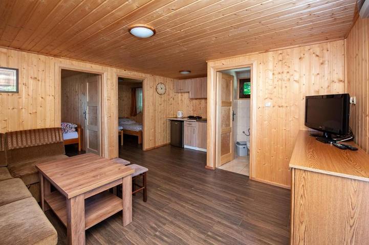 Apartament wakacyjny dla 5 osób, z ogród i taras w Sztutowo