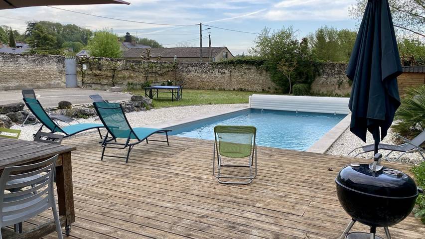 Gîte pour 15 personnes, avec terrasse ainsi que piscine et jardin en Indre-et-Loire - 3