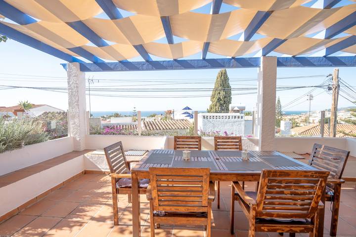 Vakantiehuis "Villa Capistrano" met zwembad, tuin & wifi in El Capistrano, Nerja