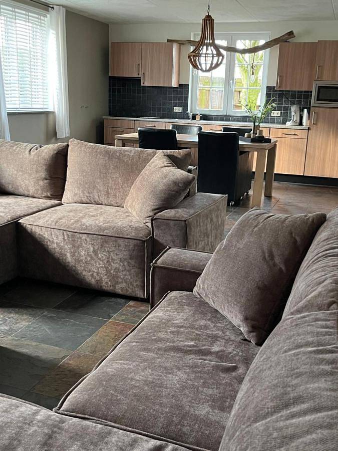 Vakantieappartement voor 3 personen, with Terras and Tuin as well as Uitzicht in Oirschot