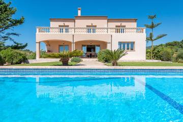Ferienhaus für 8 Personen, mit Ausblick und Garten sowie Terrasse auf Mallorca Süden
