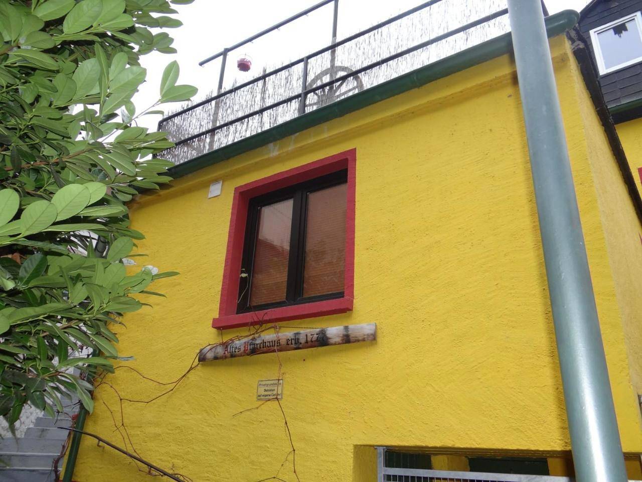 Haus Am Bachgasse - Haus von 1777 mit Sauna in Zell Stadt (Mosel), Zell (Mosel)