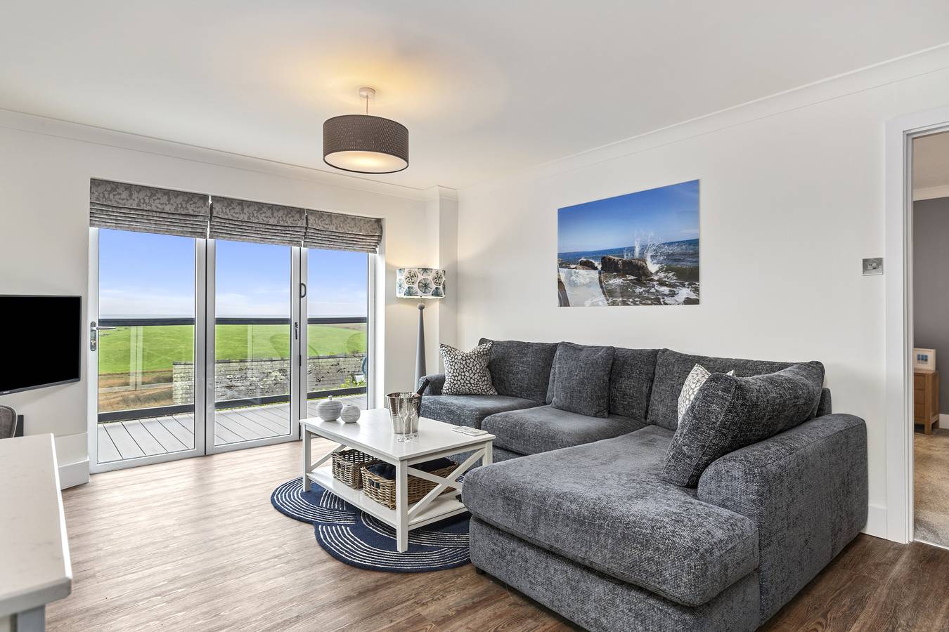 Entire apartment, Blue Horizon - Spectacular Coastal Views in Penally, Pembrokeshire