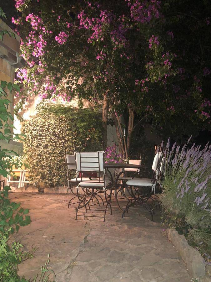 Two-Bedroom Villa in Cabris, Mittelmeerküste (Frankreich)