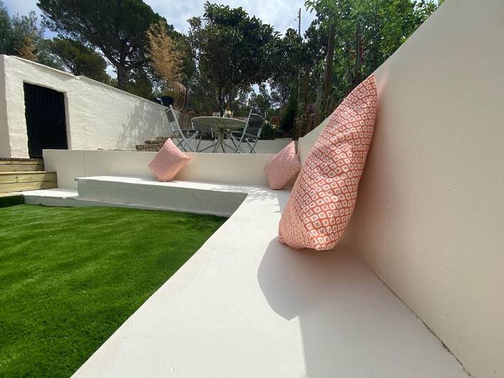 Casa rural para 12 personas, con terraza y vistas además de piscina y jardín en Bajo Penedés - 3