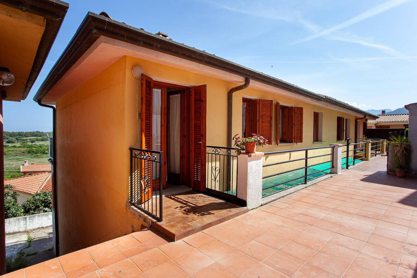 Appartamento intero, Appartamento per vacanze "Prenda Home Holiday" con balcone, Wi-Fi e vista sul mare in Flumini, Posada