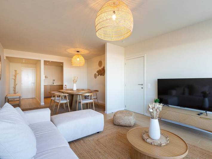 Ganze Wohnung, Schön renovierte Wohnung am Zeedijk in Blankenberge, Belgische Küste