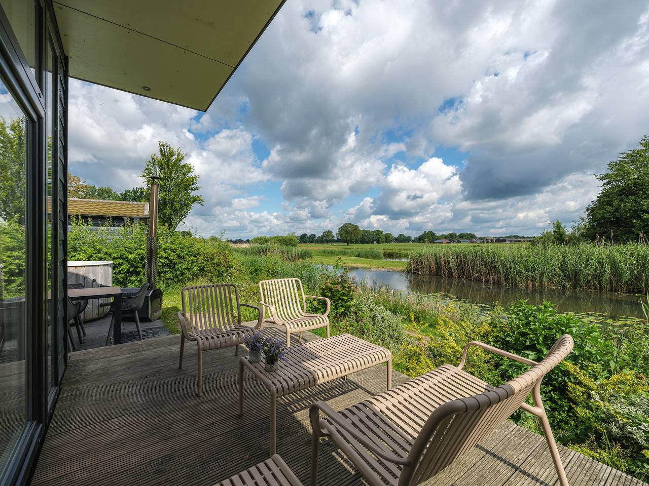 Vakantiepark Mölke — River Cabin met hottub | 6 pers. in Sallandse Heuvelrug