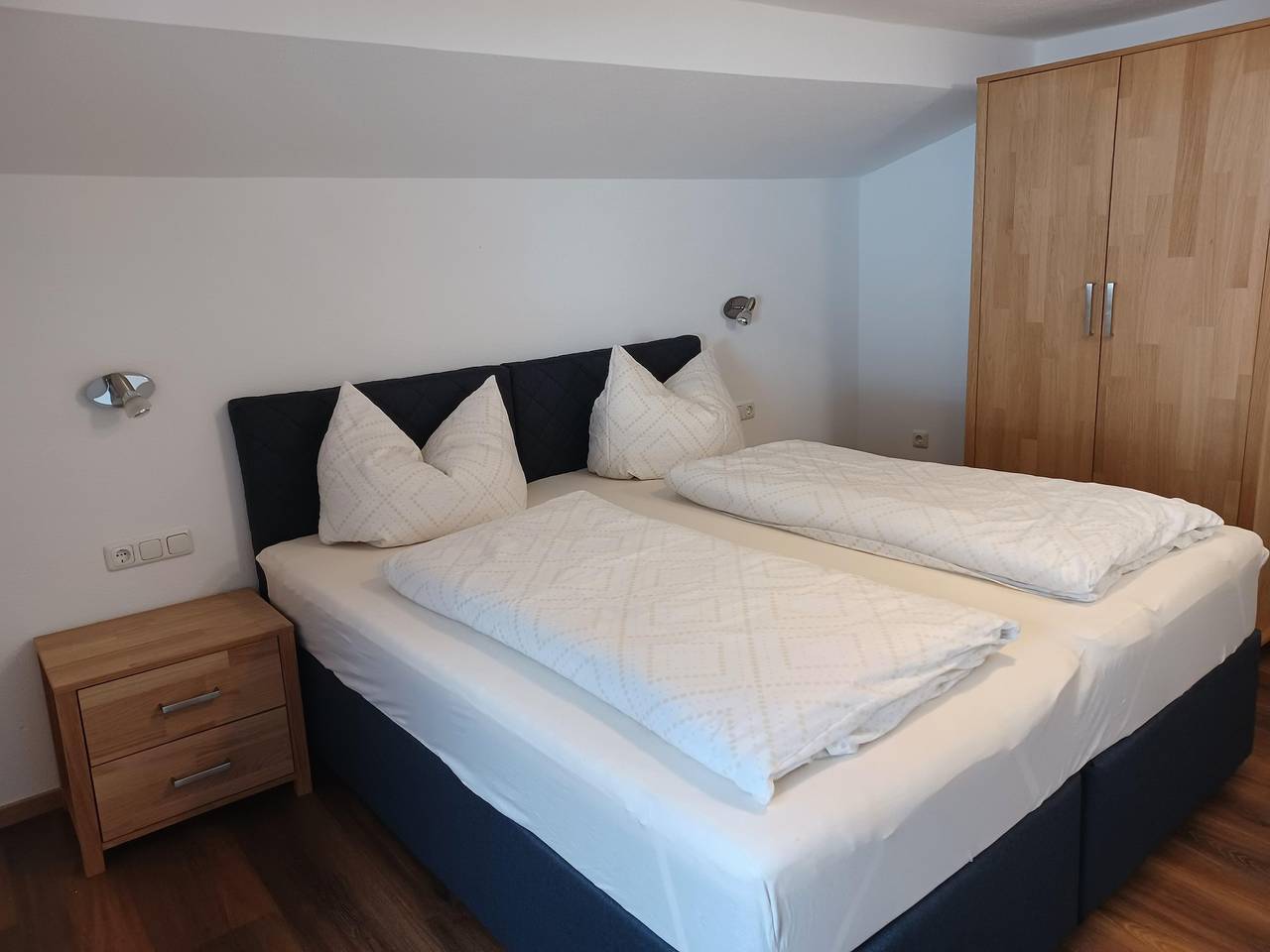 Geheel vakantieappartement, Wohnung 2-4 Personen in Meer , Verwall 