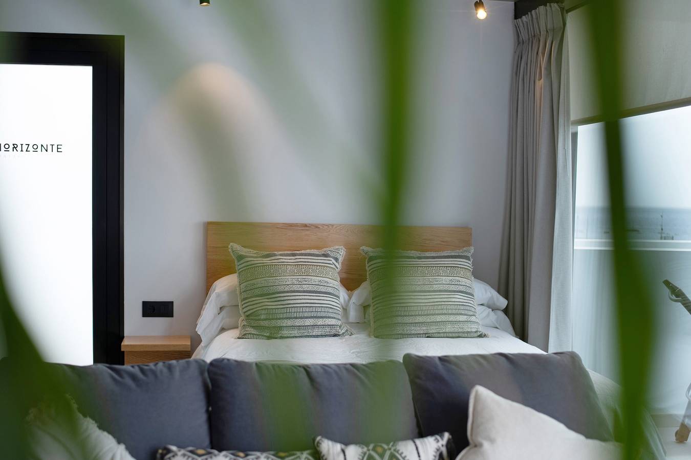 Appartement Suit Horizonte met Zeezicht, Jacuzzi & Wi-Fi, foto 13